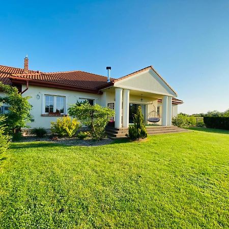 Siedlisko Wytowno Villa Ustka Exterior foto